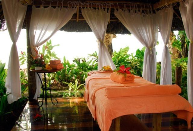 Garden Island Resort Waiyevo Eksteriør bilde